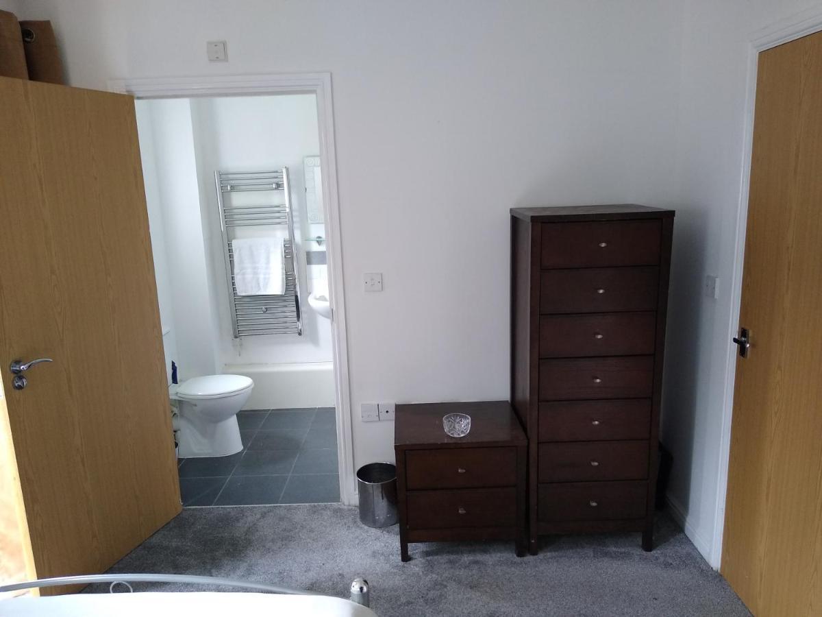 Stylish Private Double Room W/Ensuite London Bagian luar foto
